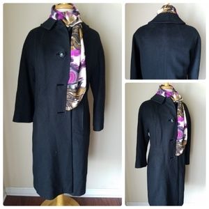 Presentation Vintage Black Wool Coat Jacket Scarf